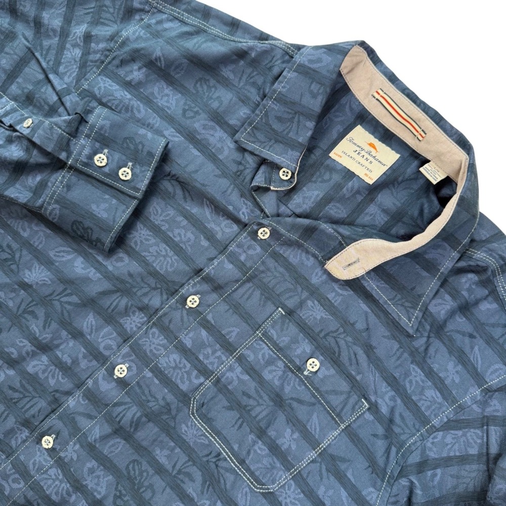 Tommy Bahama Jeans Men Large Blue Tropical Floral Stripe Cotton ButtonDown Shirt
